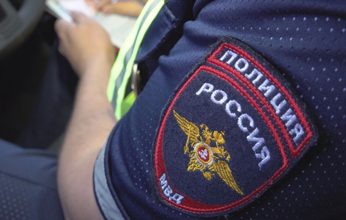 В Благовещенске госавтоинспекторами пресечены противоправные действия водителя иномарки и его пассажира