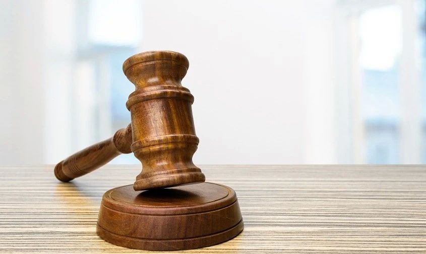 Благовещенца оштрафовали за продажу устройства для слежки