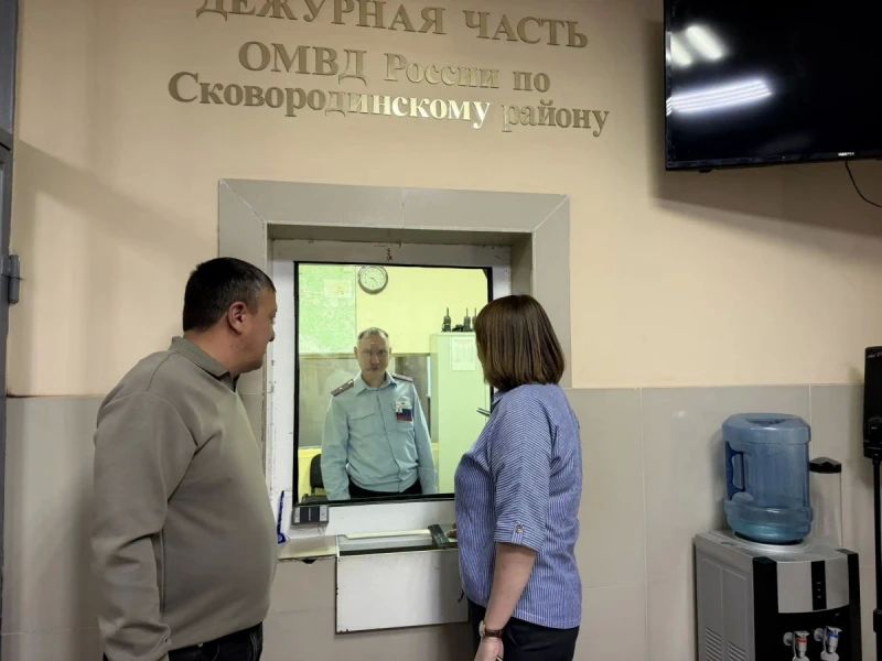 Общественники проверили подразделения полиции: нарушений не выявлено