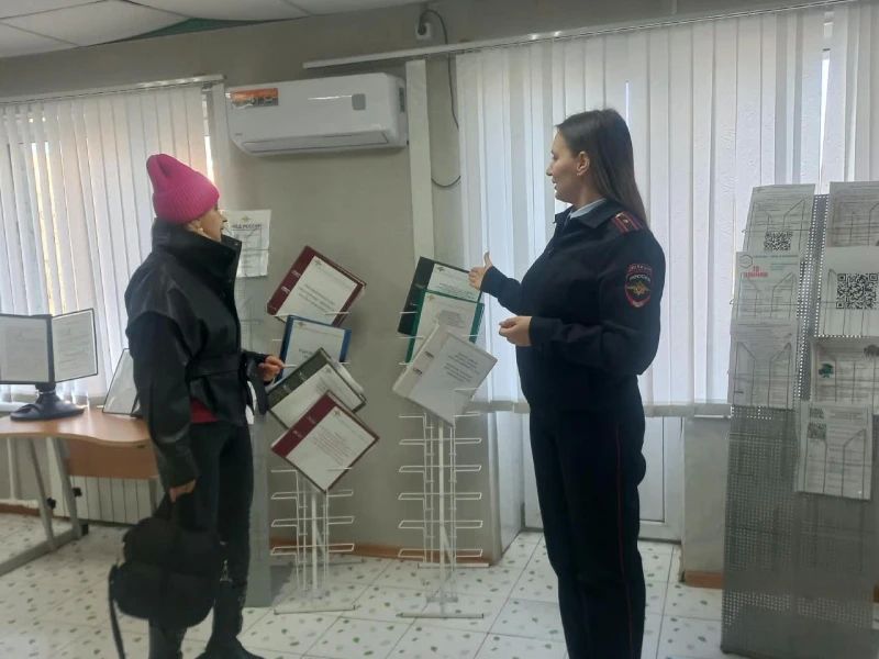 Общественники проверили подразделения полиции: нарушений не выявлено Общественники проверили подразделения полиции: нарушений не выявлено