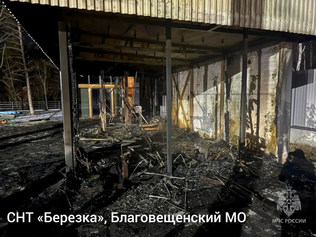 #СобытияМЧС28. В Амурской области за прошедшие сутки Потушено 11 пожаров, на 7 из них привлекались силы и средства МЧС России: в селе Чигири Благовещенского МО на ул. Победы горела кухня в квартире 3-этажного... #СобытияМЧС28. В Амурской области за прошедшие сутки Потушено 11 пожаров, на 7 из них привлекались силы и средства МЧС России: в селе Чигири Благовещенского МО на ул. Победы горела кухня в квартире 3-этажного...
