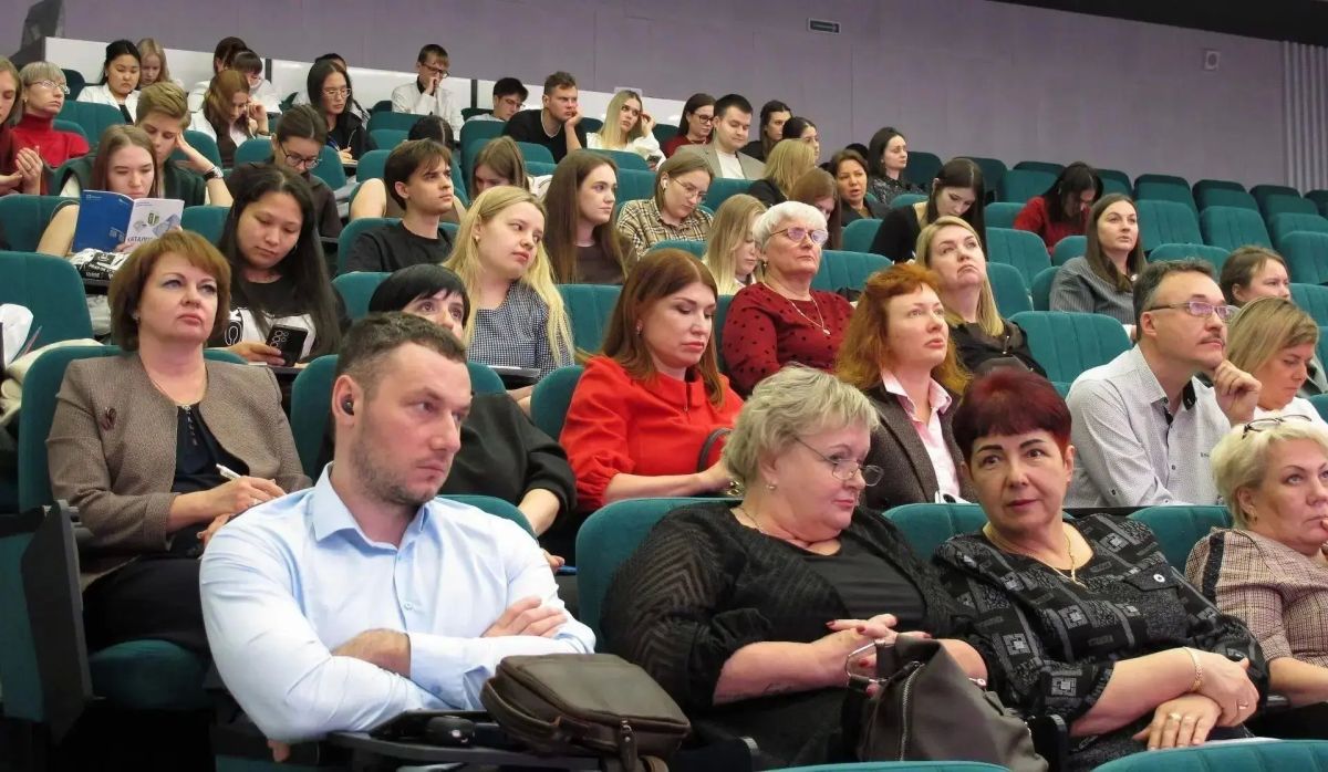 В Приамурье обсудили комплексные решения в лечении дерматовенерологических заболеваний В Приамурье обсудили комплексные решения в лечении дерматовенерологических заболеваний