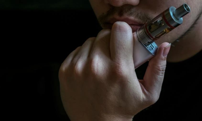 В Якутии полностью запретили продажу вейпов