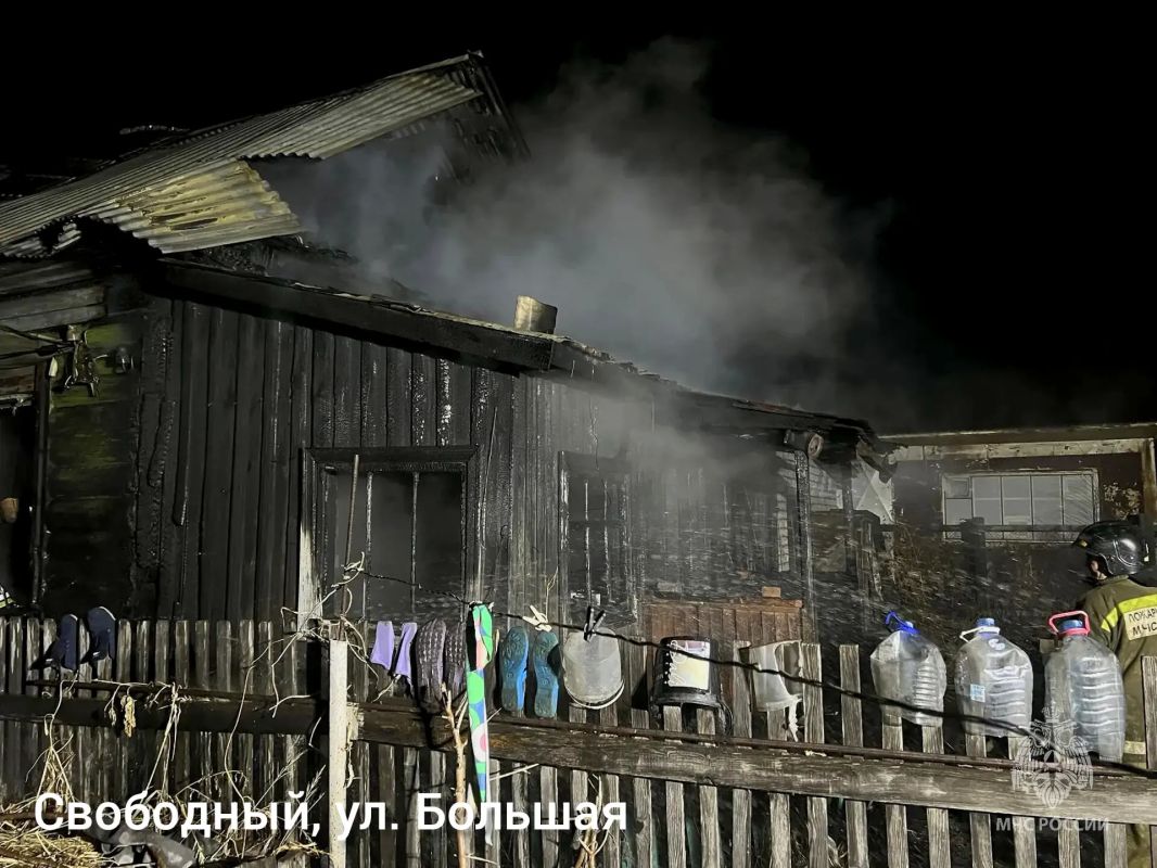 #СобытияМЧС28. В Амурской области за прошедшие сутки Потушено 9 пожаров (в том числе 5 горений сухой растительности), на 5 из них привлекались силы и средства МЧС России: на 1570-ом километре ФАД «Амур» Завитинского МО горел... #СобытияМЧС28. В Амурской области за прошедшие сутки Потушено 9 пожаров (в том числе 5 горений сухой растительности), на 5 из них привлекались силы и средства МЧС России: на 1570-ом километре ФАД «Амур» Завитинского МО горел...