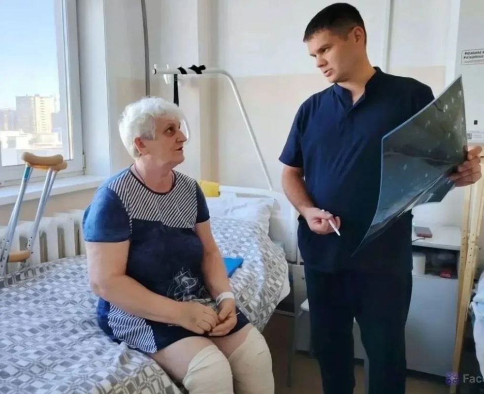 Врачи областной клинической больницы одними из первых на Дальнем Востоке освоили ревизионное эндопротезирование Врачи областной клинической больницы одними из первых на Дальнем Востоке освоили ревизионное эндопротезирование