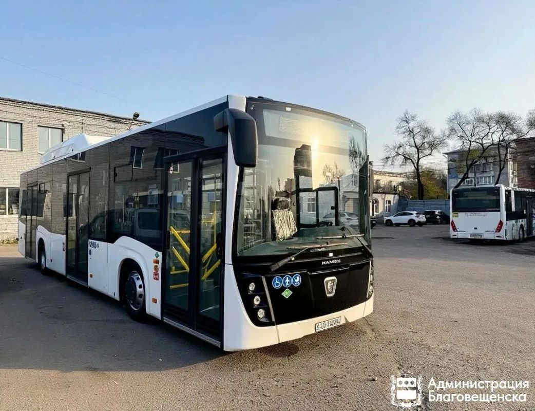В Благовещенск прибыли новые газовые автобусы