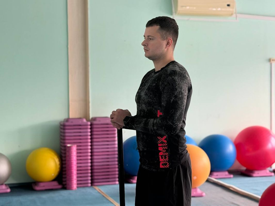Олег Имамеев: Заехал в спорткомплекс «Юность», чтобы изучить, как организована работа по адаптивной физической культуре Олег Имамеев: Заехал в спорткомплекс «Юность», чтобы изучить, как организована работа по адаптивной физической культуре