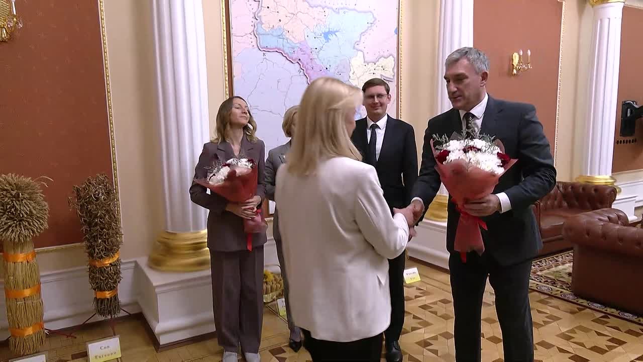 Василий Орлов: Встретился с нашей командой, занявшей первое место в суперфинале конкурса «Лидеры России