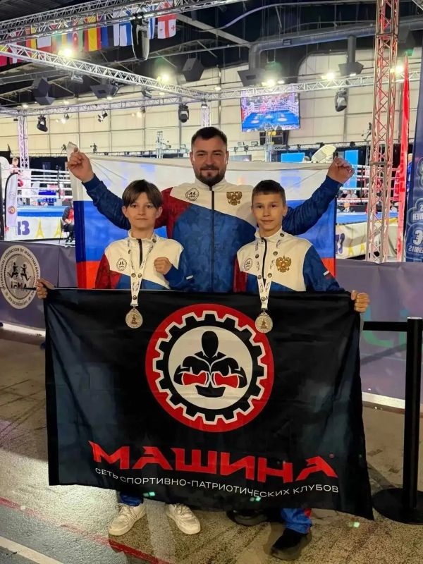 Из Парижа - с медалями: амурские спортсмены стали призёрами первенства Европы по муай-тай Из Парижа - с медалями: амурские спортсмены стали призёрами первенства Европы по муай-тай