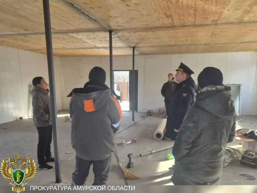 В Тындинском муниципальном округе состоялся личный прием граждан: городской прокурор выслушал жителей отдаленных населенных пунктов В Тындинском муниципальном округе состоялся личный прием граждан: городской прокурор выслушал жителей отдаленных населенных пунктов