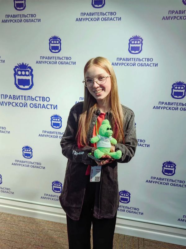 Школьникам из «Движения первых» показали госслужбу изнутри Школьникам из «Движения первых» показали госслужбу изнутри