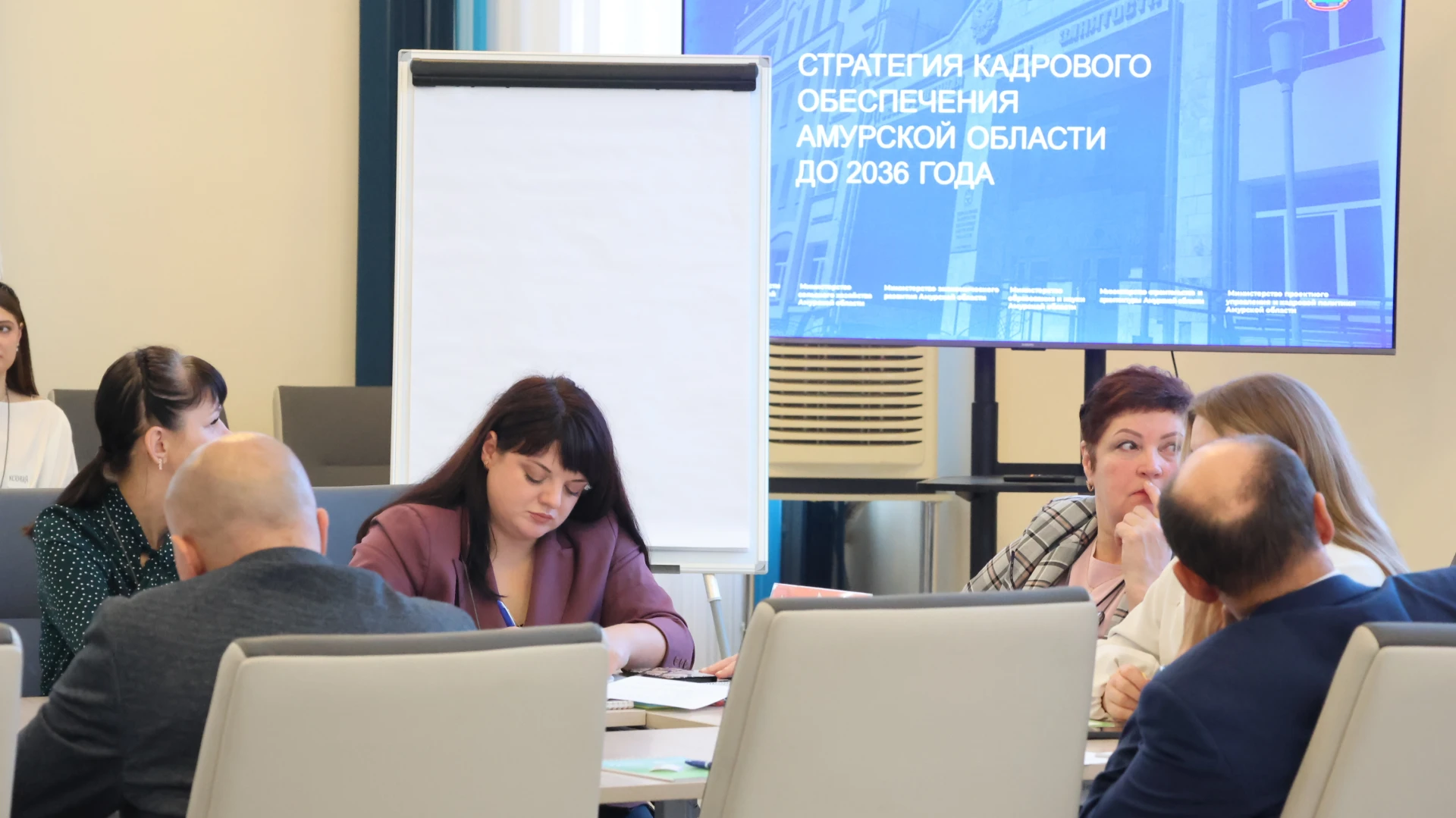 Прямо сейчас в Кадровом центре «Работа России» решают, кто будет работать в Амурской области через десять лет