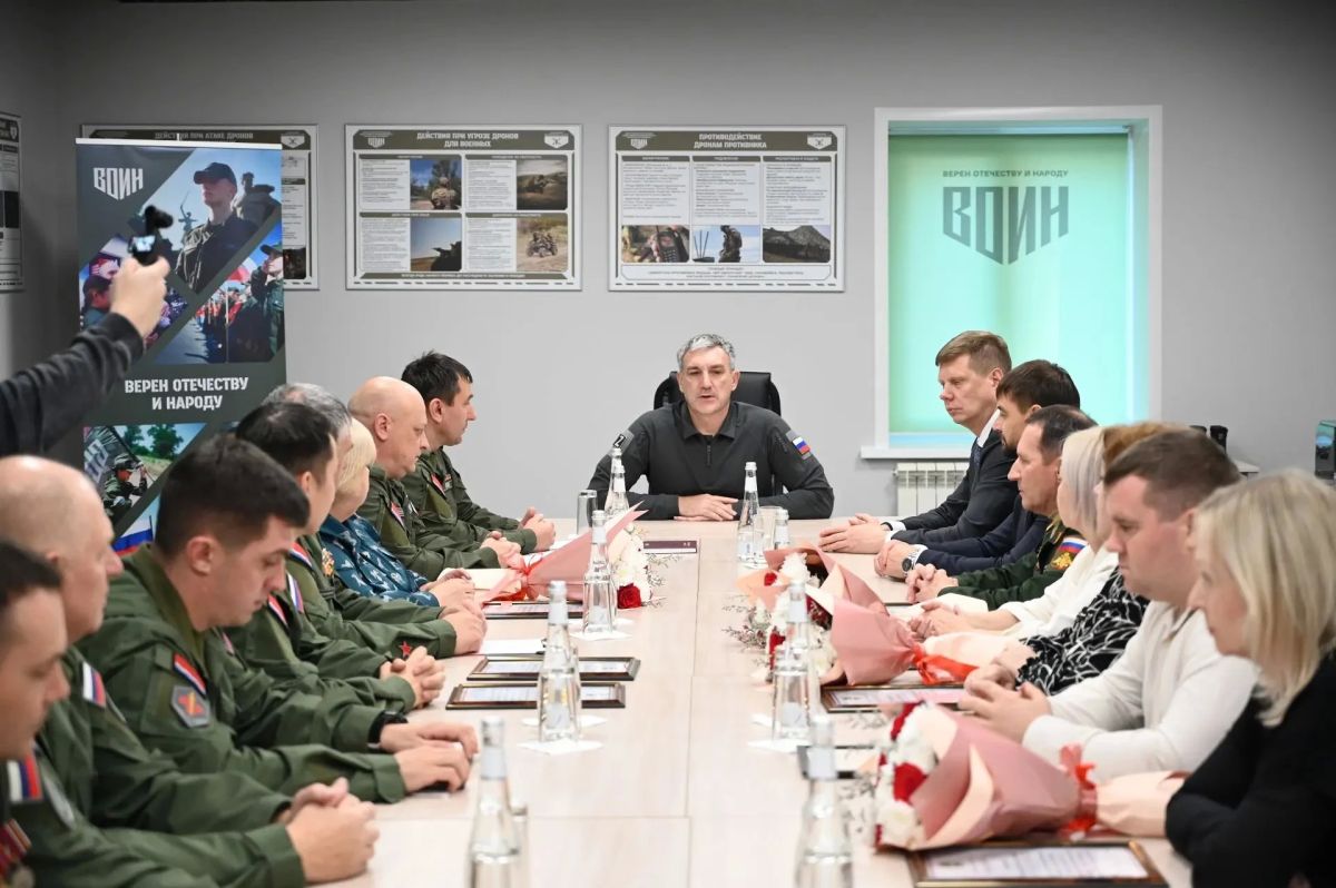 Губернатор поручил расширить территорию Центра «ВОИН» Губернатор поручил расширить территорию Центра «ВОИН»