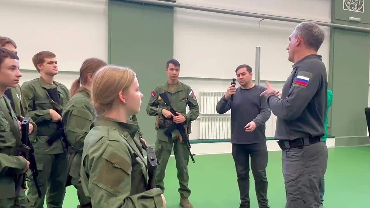 Губернатор поручил расширить территорию Центра «ВОИН»