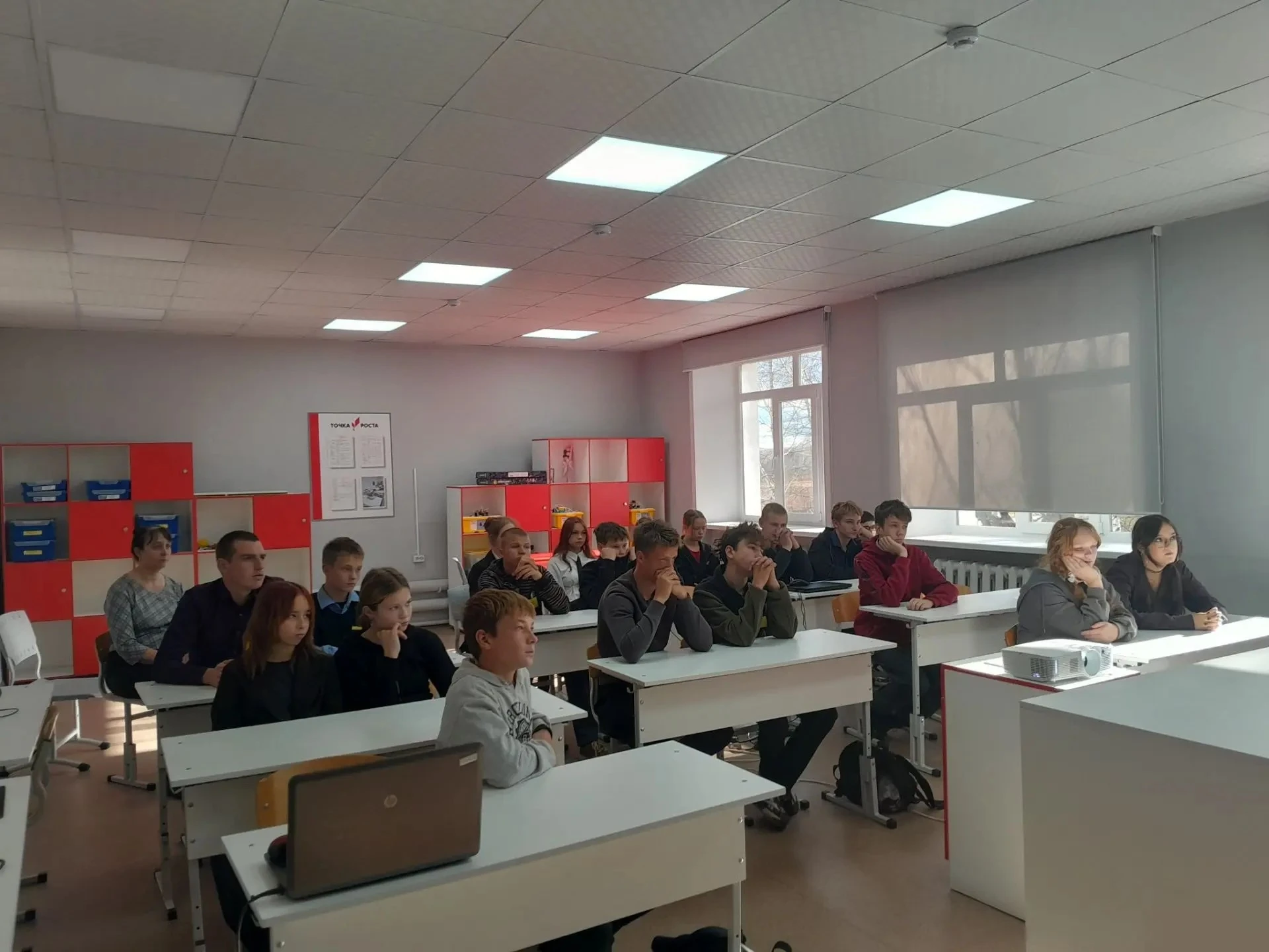 В школе села Большая Сазанка прошел информационный день