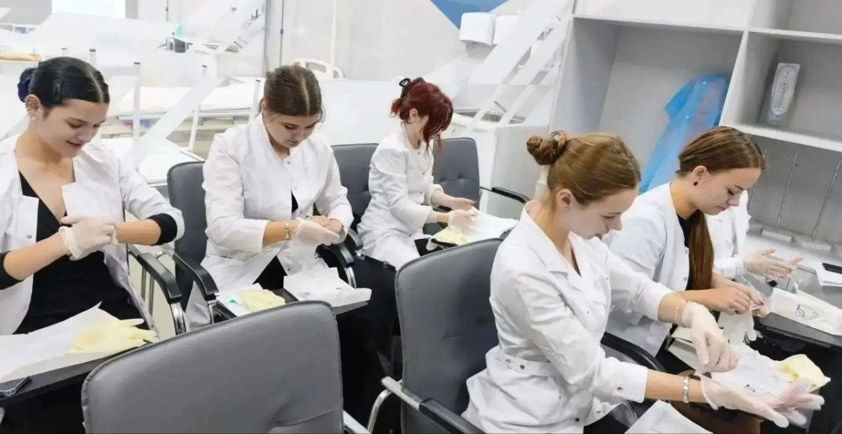 Школьники Сковородинского округа смогут получить первую профессию в сфере медицины Школьники Сковородинского округа смогут получить первую профессию в сфере медицины